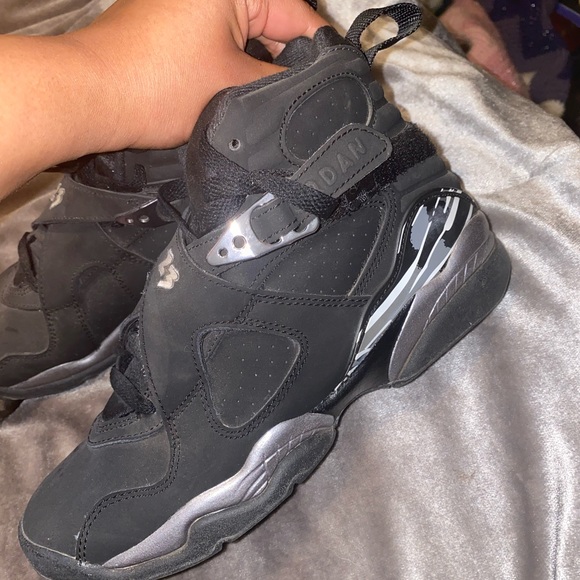 Jordan’s - Picture 3 of 7